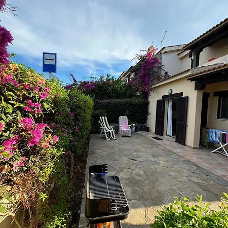 Daire Casa Gramsci - 900mt Dalla San Teodoro (Sardinia)